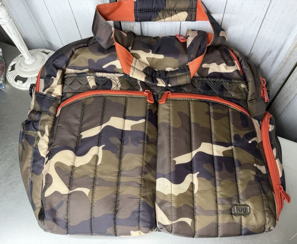 LUG Boxer Brown Green Camo Print Duffle TRAVEL OVERNIGHT BAG WEEKENDER
